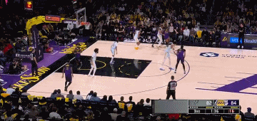 九游会·j9官方网站尚帕尼补篮得手 马刺一波10-0攻势追平比分