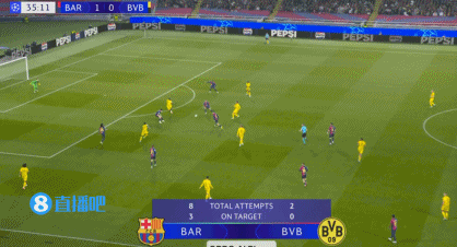 j9九游会老哥俱乐部交流离谱！多特绝佳机会，吉拉西面对什琴斯尼的射门直接踢空了